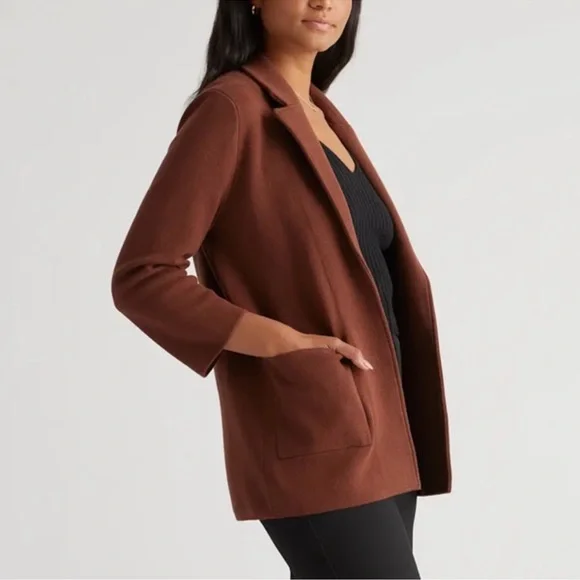 Quince 100% Organic Cotton Knit Blazer - Picture 4 of 11